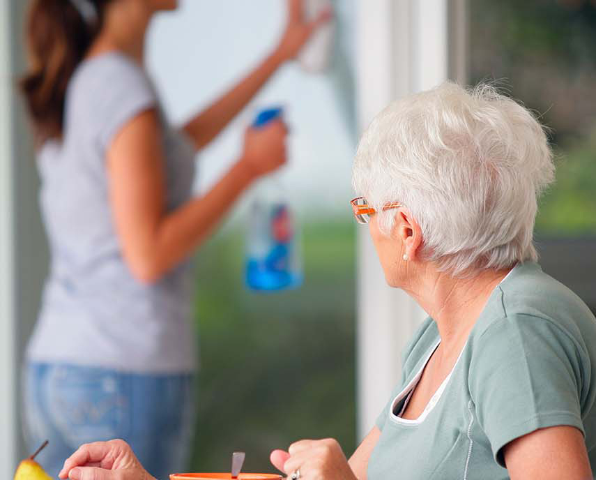 Benefits of using Housekeeping Services in your Senior Years