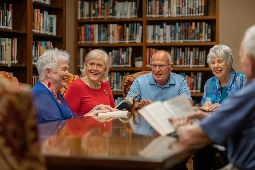 Tips for Keeping Introvert Seniors Social in Assisted Living