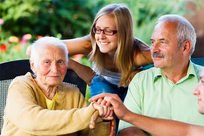 6 Ways to Keep Your Senior Parents Engaged and Social